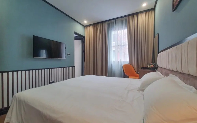 Buu Dien Halong Hotel