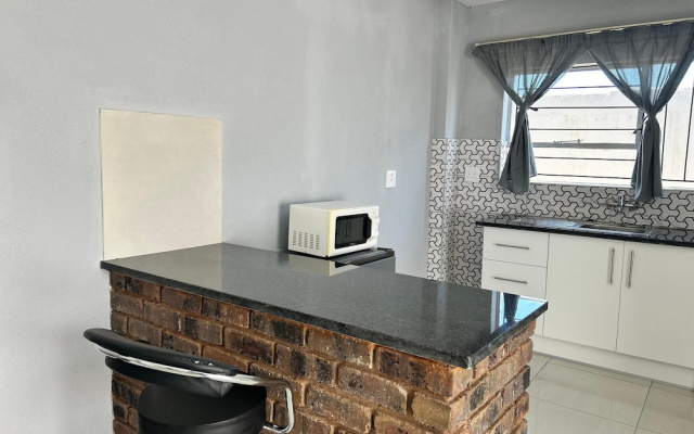 Silalise Lodge