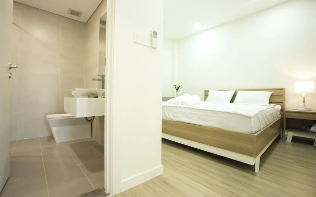 Blue Apartment Rivergate