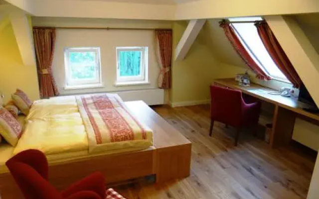 Hotel und Restaurant Am Peenetal