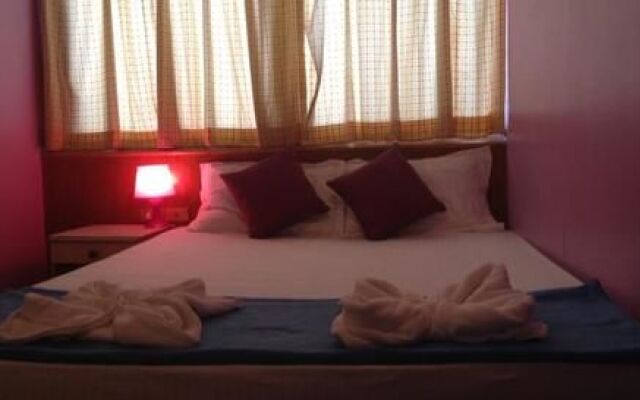 Отель City Home Inn вид на фасад
