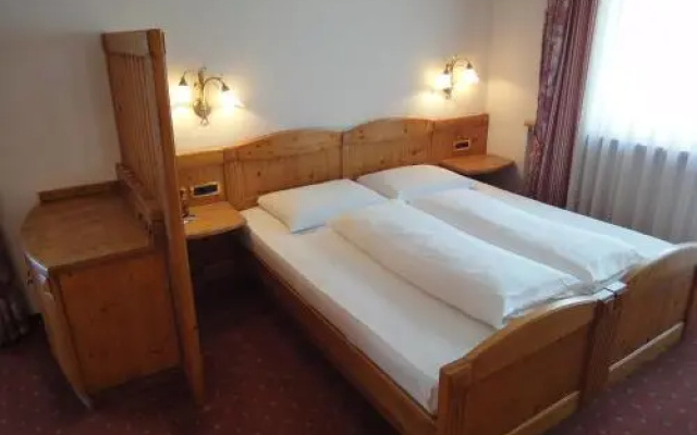 Hotel zum Wolf