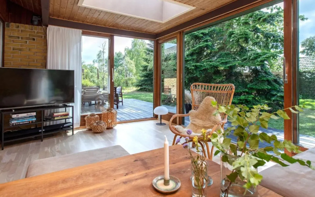 Bright Cottage With Garden Terrace-by Traum