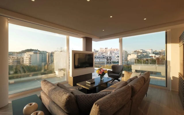 Sunlight Acropolis Loft
