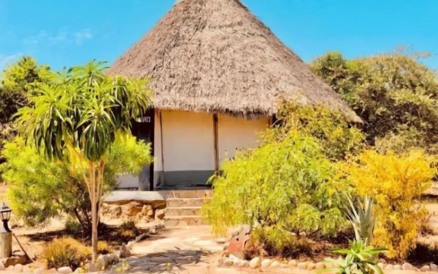 Explore Mara Camp