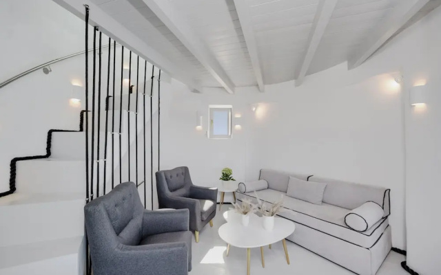 Windmill Edge Villa