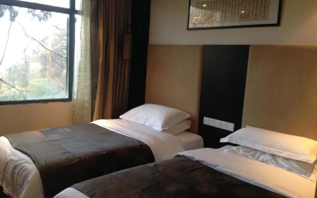 Wudangshan Nanyan Lodge