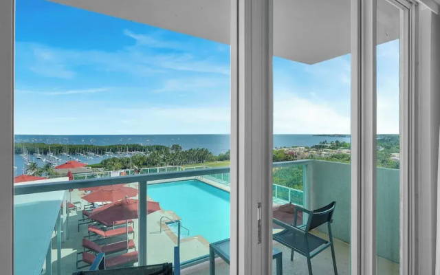 Amazing SEA VIEW Studio