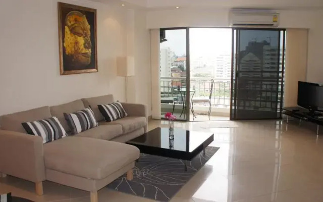 VT 2 Serviced Apartment