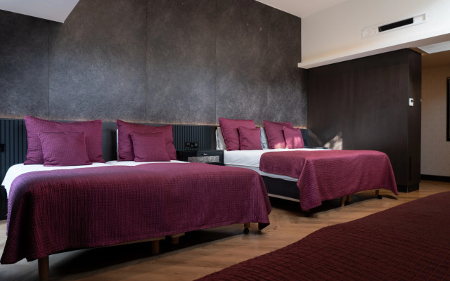 Hotel Sebastian's