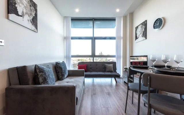 OnPoint -SUPER 1 Bedroom Apt Slough