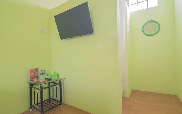 RedDoorz Syariah near Museum Wisma Karya Subang