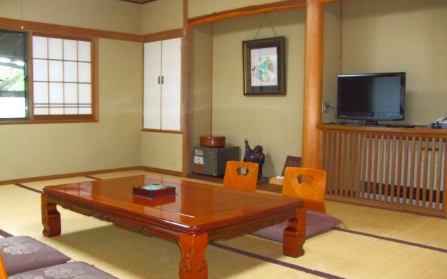 Marunaka Ryokan