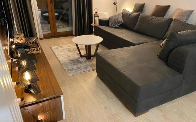Kop Lux 1302