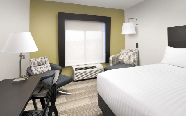 Holiday Inn Express Knoxville-Strawberry Plains by IHG