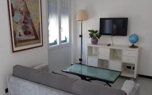 Dana'S House
