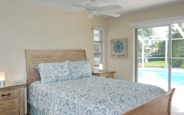 Delightful Home With Pool and Direct Boating Access
