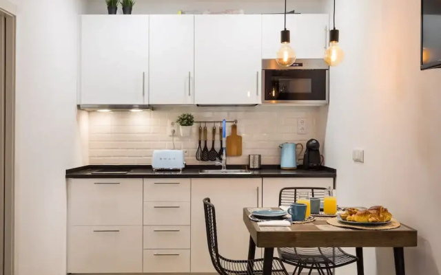 Metade Charming Studio in Lisbon Center