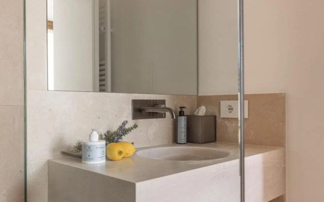 Villa V - Epoca Collection