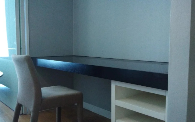 Platinum Suite by SNC