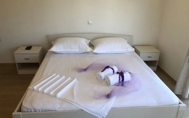 Villa Aura - Adult Only