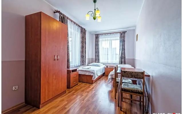 Hotel Warka