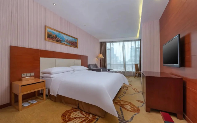 Vienna Hotel Dongguan Houjie Shanmei Subway Station Branch