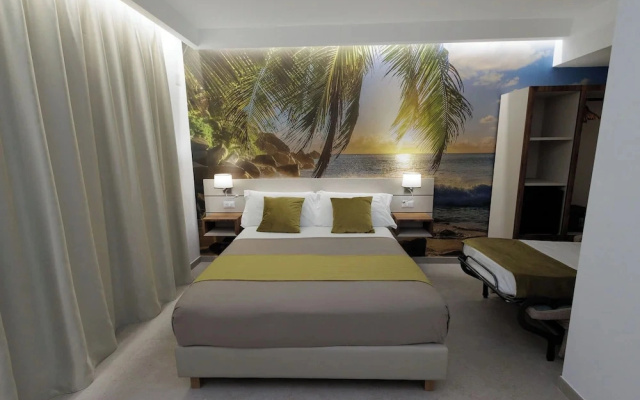 Sea Garden Luxury Rooms