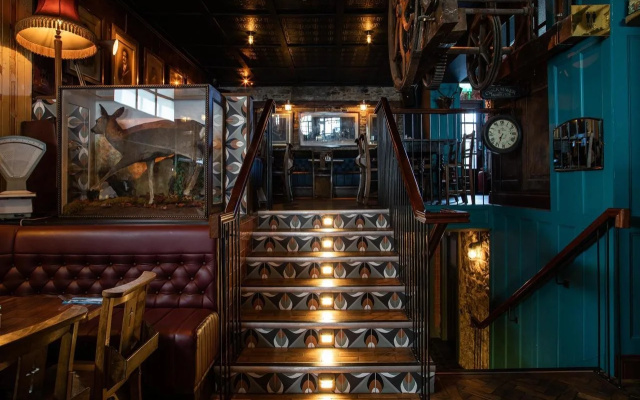 Avoca Hotel