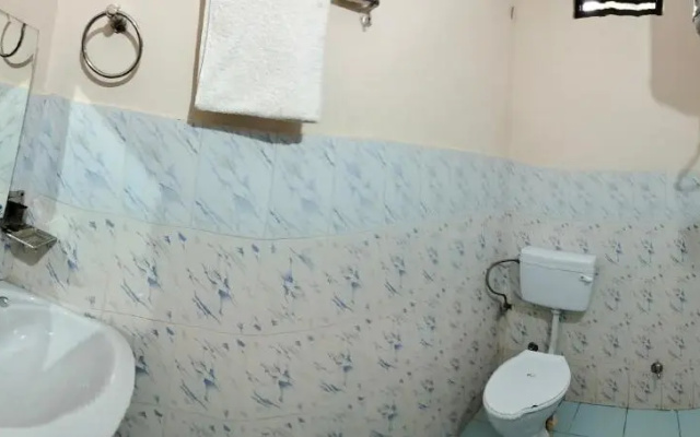 Goroomgo Adhya Inn Bhimtal