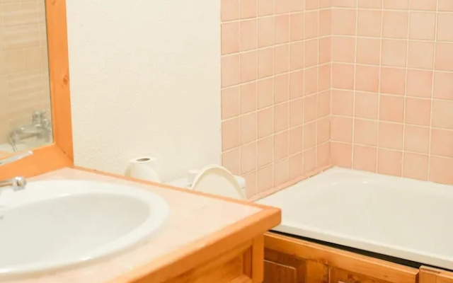 BON Accueil N°26 : Studio Mezzanine 4 Personnes / Studio Mezzanine 4 People