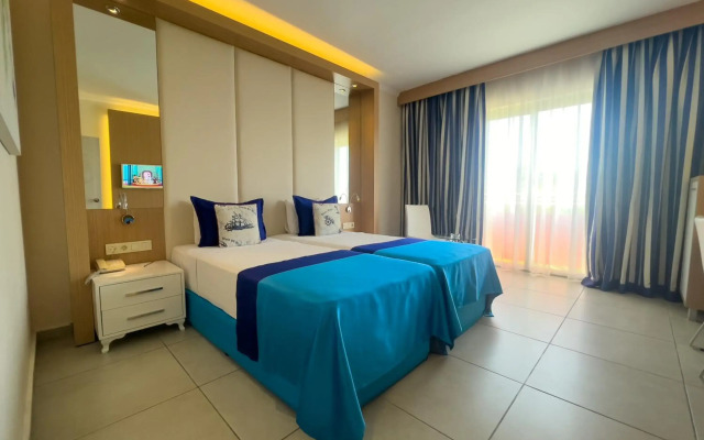 TT Hotels Pegasos World