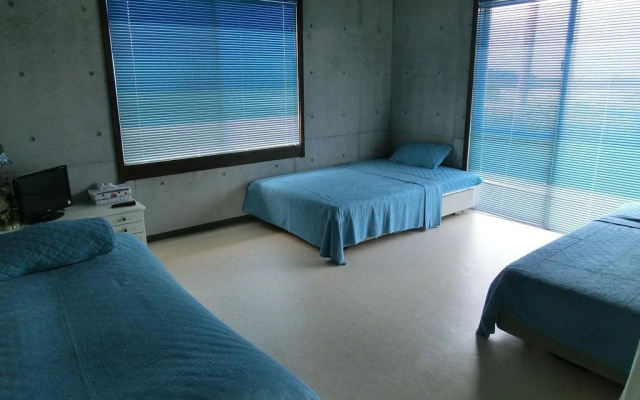 Miyakojima Pension light-mother