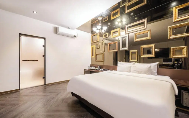 Yangsan Pyeongsan Denbastar Hotel