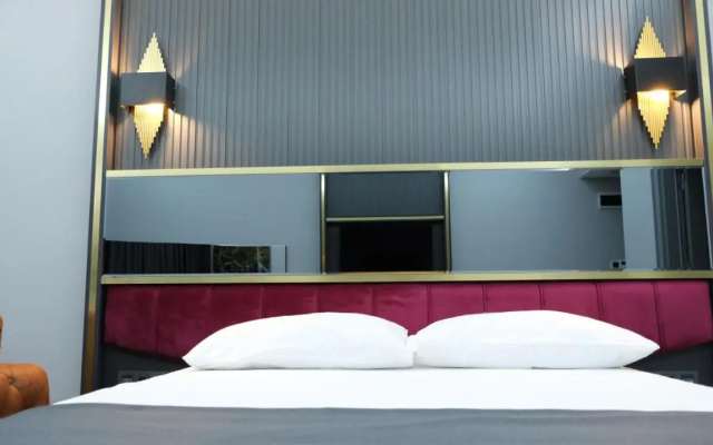 216 Prestige Hotel