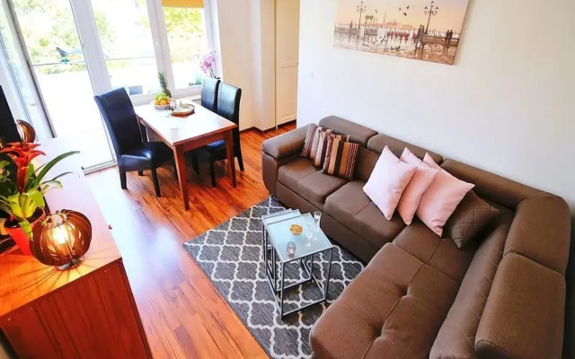 Comfortable 3-room Apartment Close to the sea
