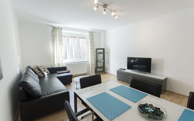 Апартаменты Apartment - Nähe Schottenring Вена комната для гостей