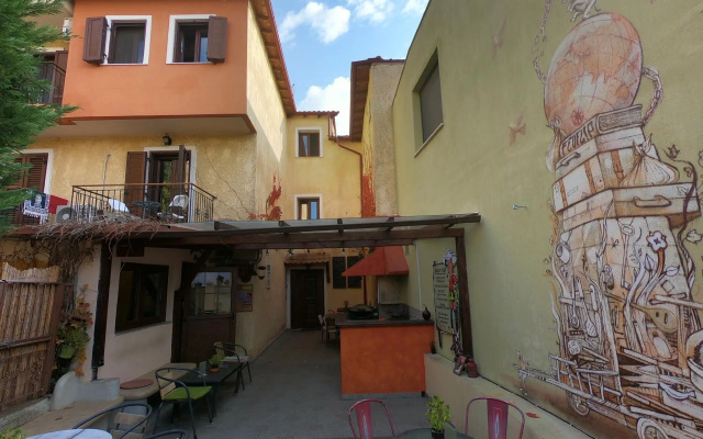 Arabas — Hostel
