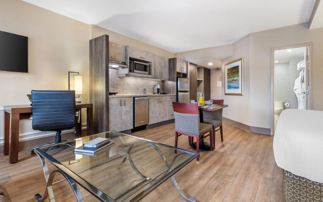 Best Western Plus Ottawa City Centre