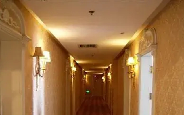 Qingdao Home Inn - Yan'an Third Road