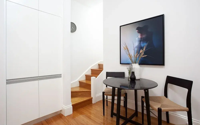Chic and Characterful Studio Apartment