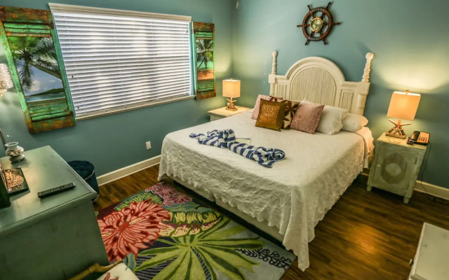 Harbor House 205