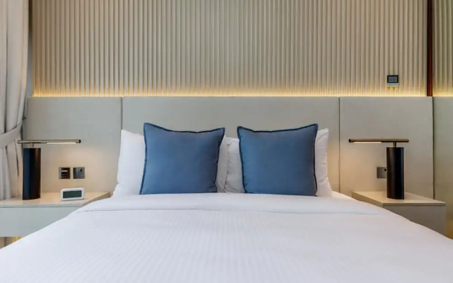 Maison Privee - Exclusive Apt w/ Striking Sea & Dubai Marina Vws