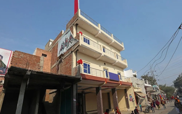 Hotel Taj Ansh