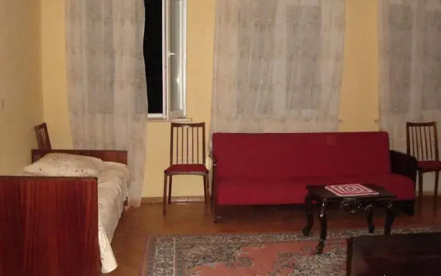Hostel Mana