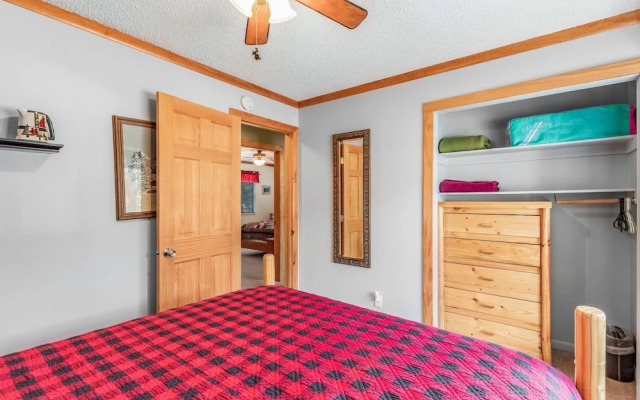 3 Elk - 4 Br Home