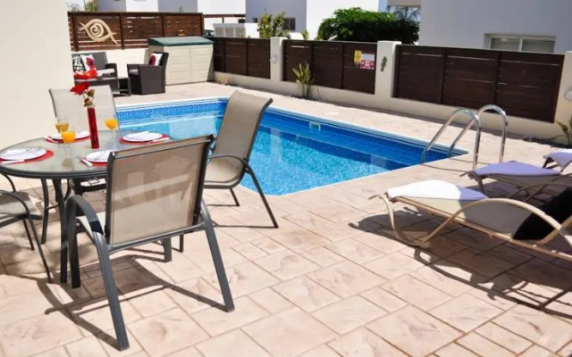 Oceanview Villa 101
