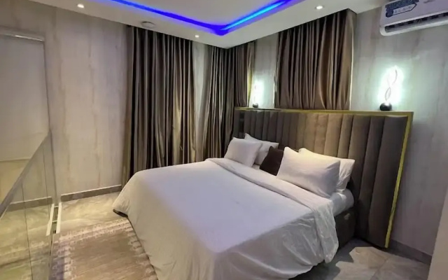 Grand Pallazo Hotel and Suites