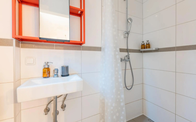 Stay Awesome - Industrial Apartment, Nähe Bahnhof Wilhelmshöhe und kostensloses Parken