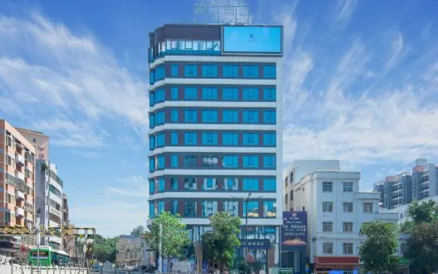 Lavande Hotel (Lufeng Longshan Avenue Branch)
